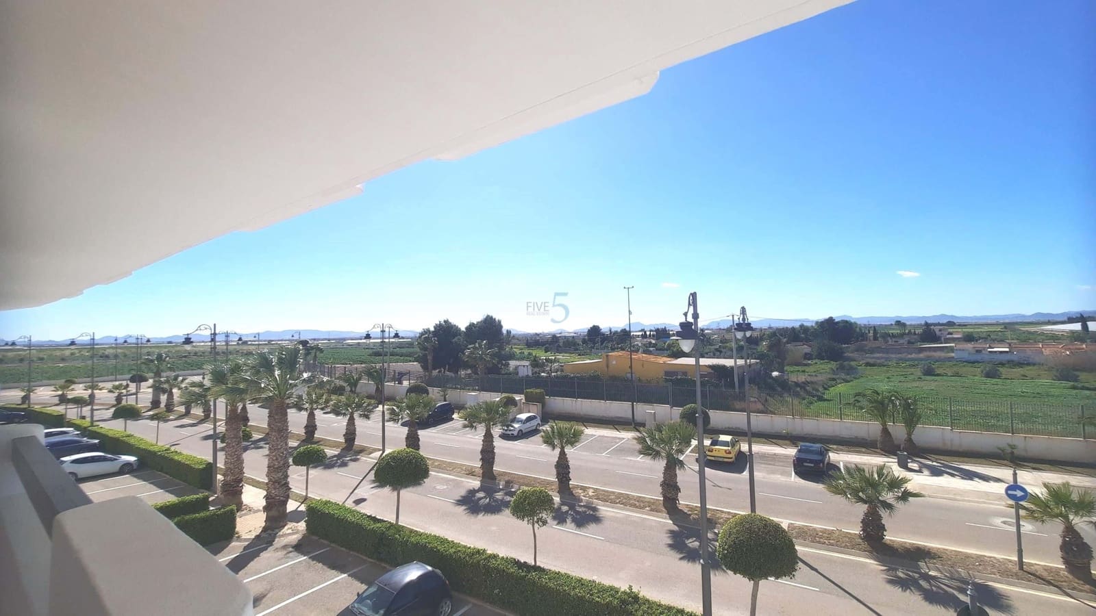 2 makuuhuone Huoneisto myytävänä paikassa Roldan mukana uima-altaan 
autotalli - 126 000 € (Ref: 9638074)