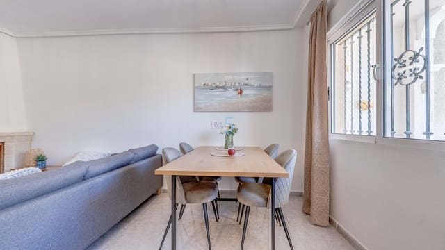 Casa de 2 habitaciones en Villamartin, Orihuela en venta con piscina - 159.000 € (Ref: 9638076)