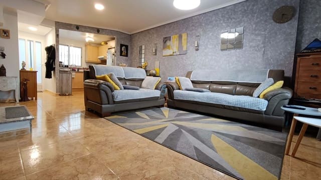 2 soveværelse Byhus til salg i Algorfa med swimmingpool garage - € 159.995 (Ref: 9645633)