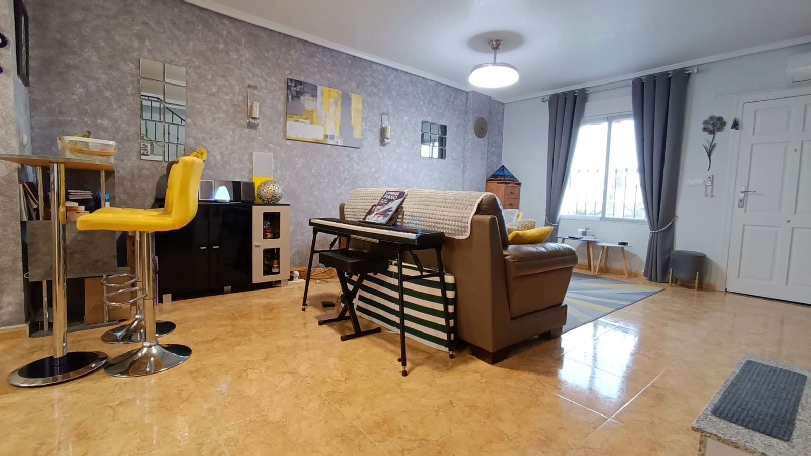 2 soveværelse Byhus til salg i Algorfa med swimmingpool garage - € 159.995 (Ref: 9645633)