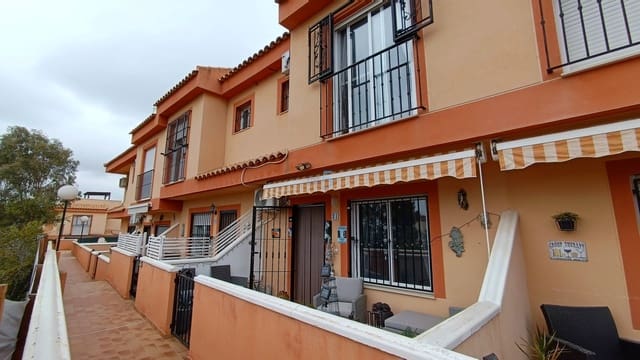 2 soveværelse Byhus til salg i Algorfa med swimmingpool garage - € 159.995 (Ref: 9645633)