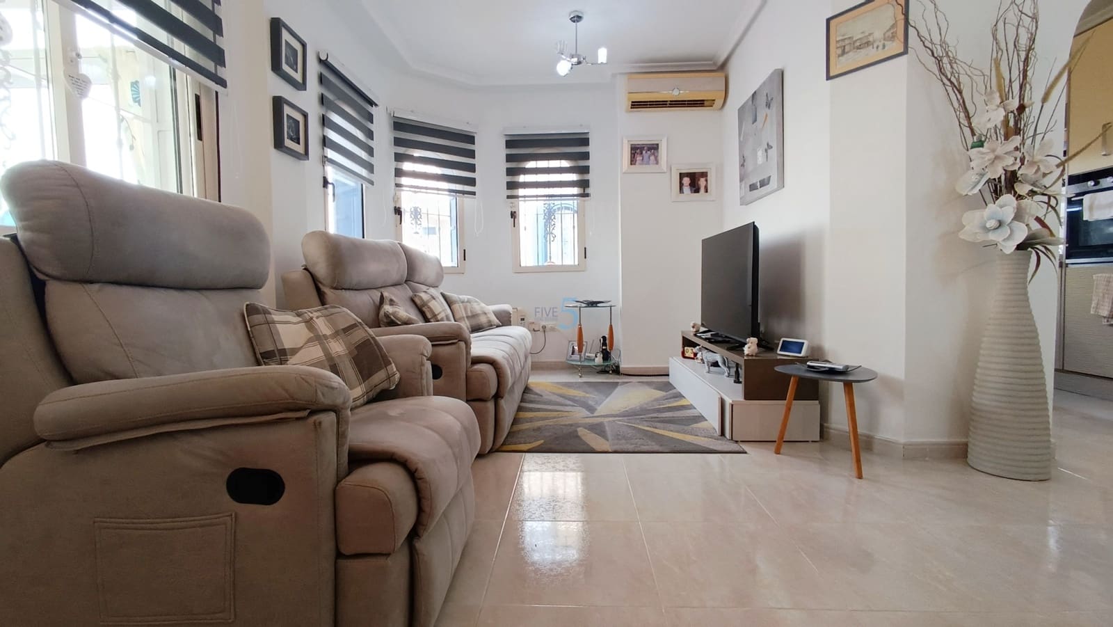 3 bedroom Townhouse for sale in Daya Vieja with pool - € 169,995 (Ref: 9650517)