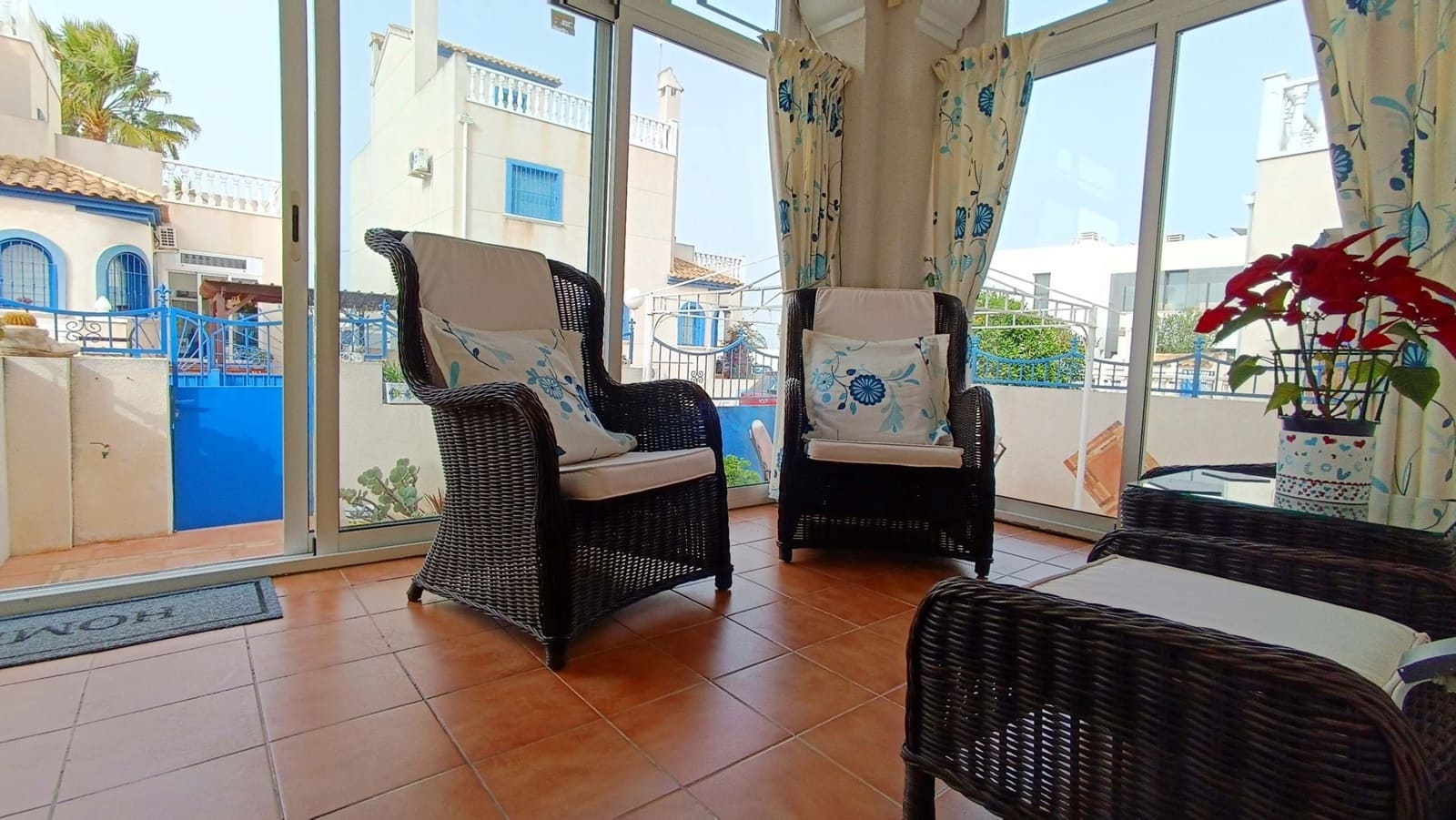 3 bedroom Townhouse for sale in Daya Vieja with pool - € 169,995 (Ref: 9650517)