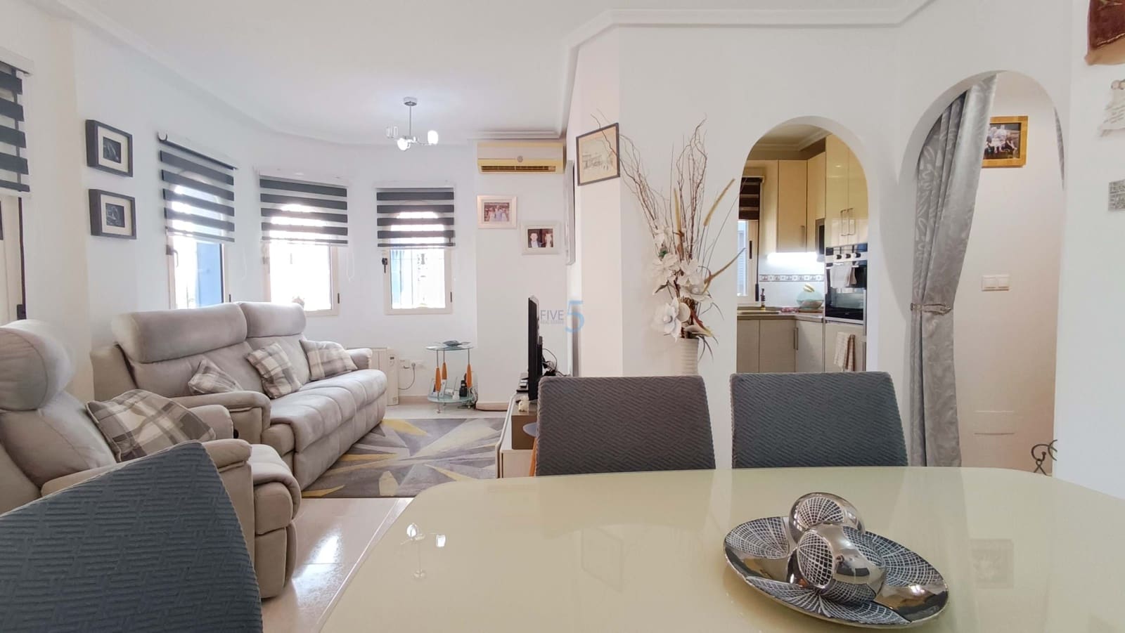 3 bedroom Townhouse for sale in Daya Vieja with pool - € 169,995 (Ref: 9650517)