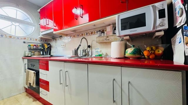 2 chambre Maison de Ville à vendre à Torrevieja avec piscine - 189 900 € (Ref: 9650718)