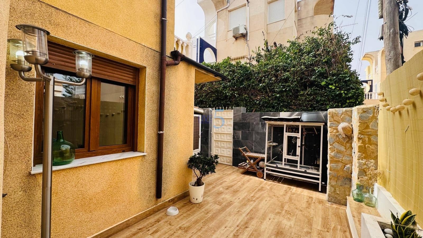 2 chambre Maison de Ville à vendre à Torrevieja avec piscine - 189 900 € (Ref: 9650718)