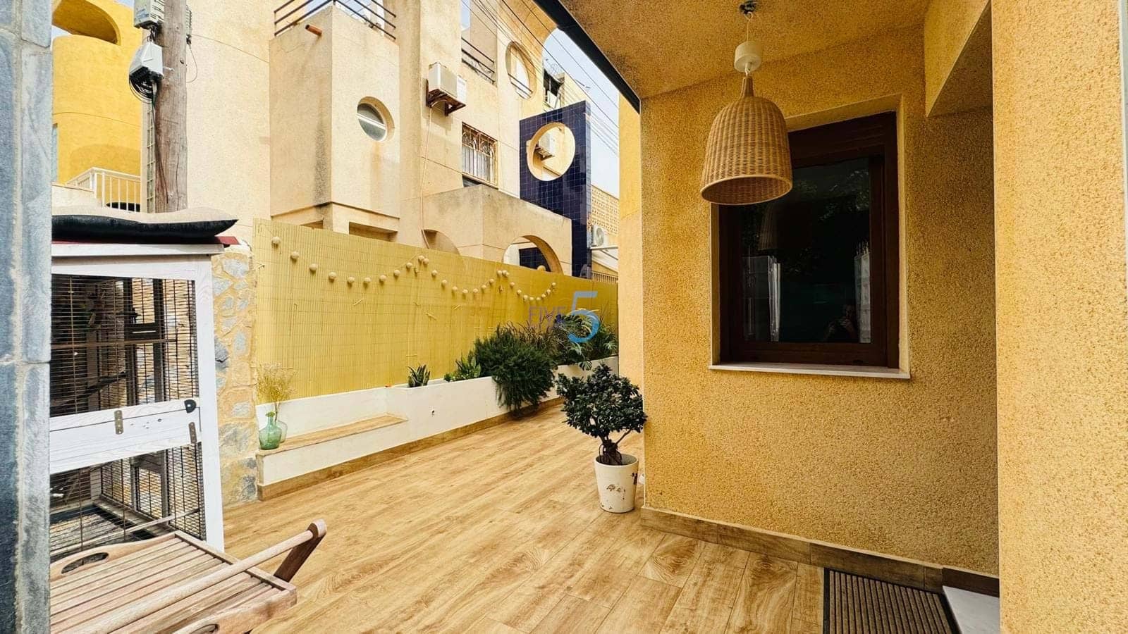 2 chambre Maison de Ville à vendre à Torrevieja avec piscine - 189 900 € (Ref: 9650718)
