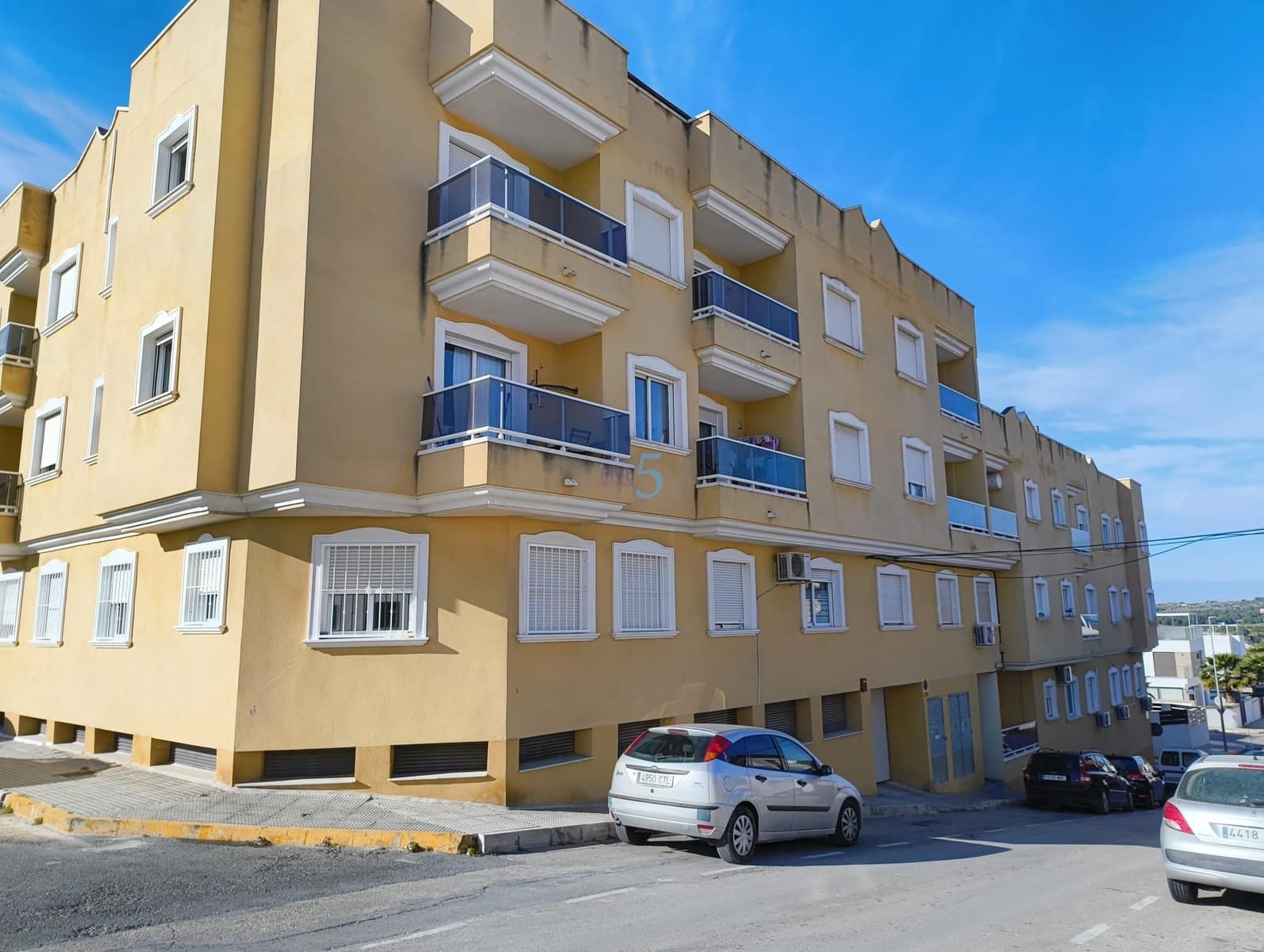2 bedroom Apartment for sale in Benijofar with pool garage - € 140,000 (Ref: 9650719)