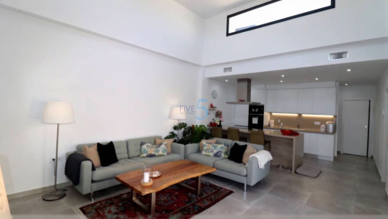 3 Zimmer Villa zu verkaufen in Daya Nueva mit Pool - 345.000 € (Ref: 9654241)