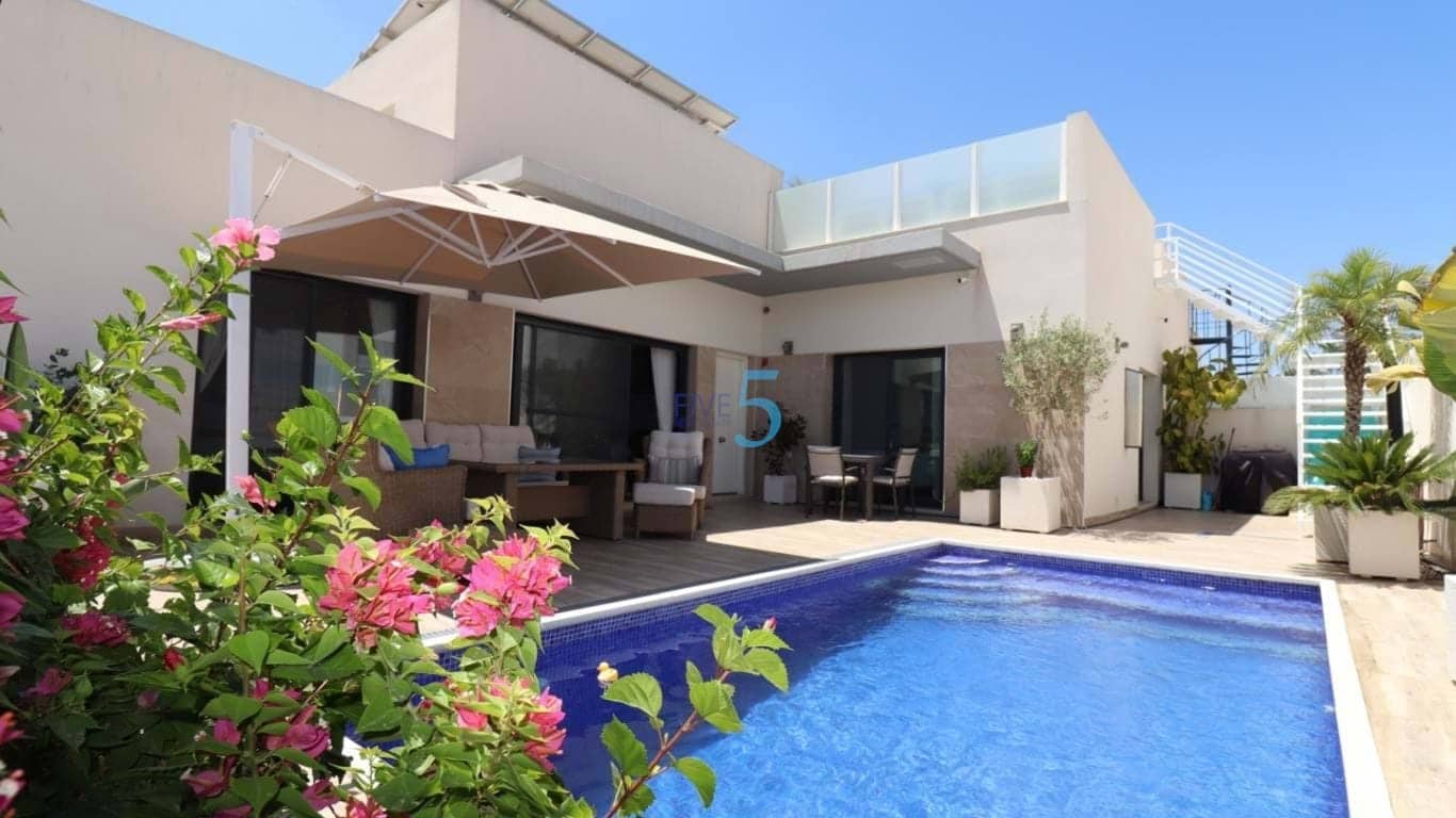 3 Zimmer Villa zu verkaufen in Daya Nueva mit Pool - 345.000 € (Ref: 9654241)