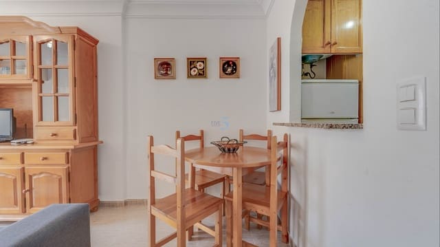 1 quarto Apartamento para venda em Torrevieja - 125 000 € (Ref: 9657059)