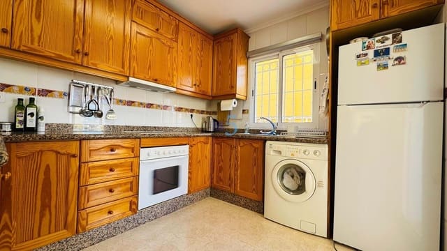 3 sovrum Villa till salu i Villamartin, Orihuela med pool garage - 315 000 € (Ref: 9657060)