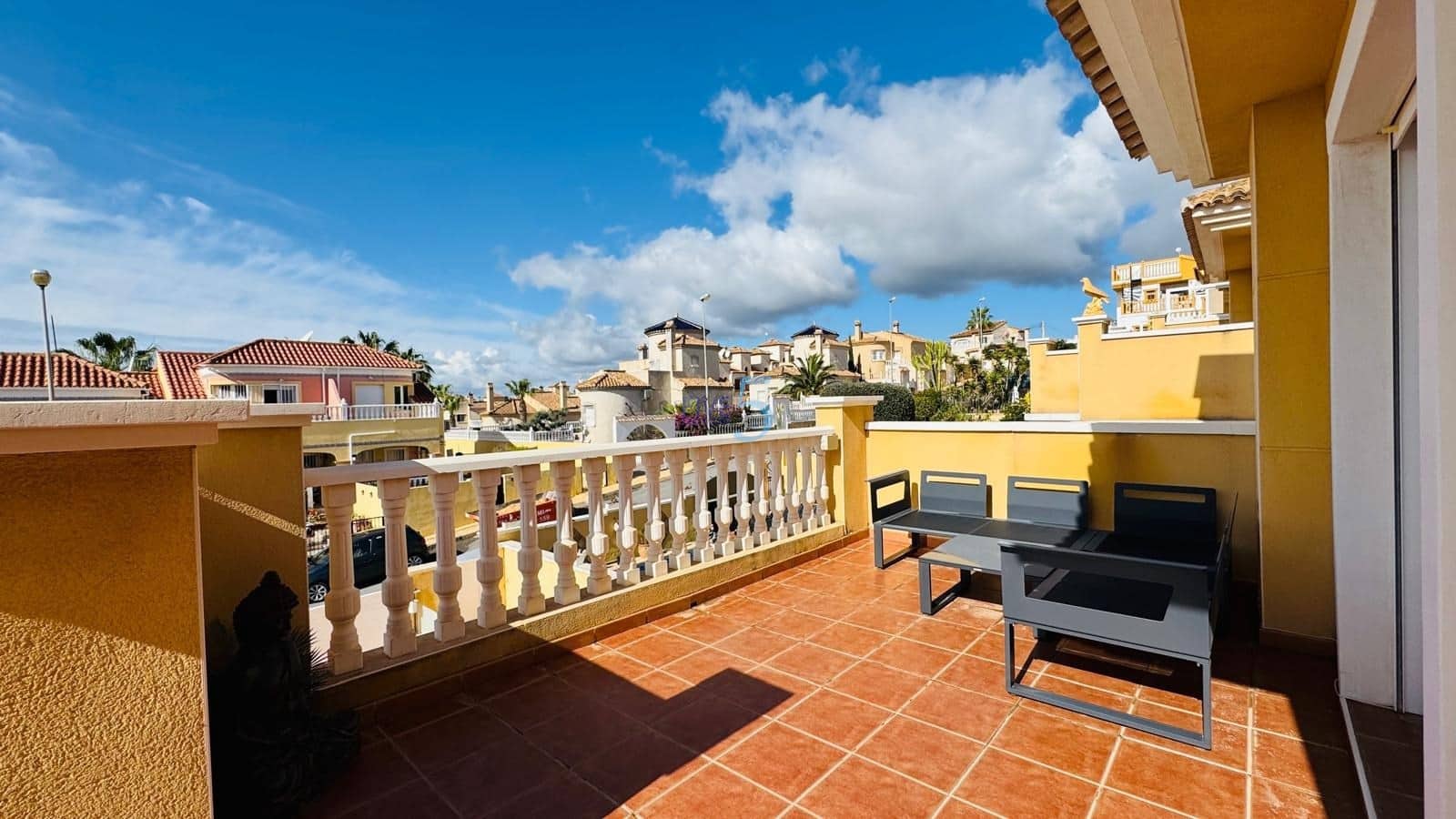 3 slaapkamer Villa te koop in Villamartin met zwembad garage - € 315.000 (Ref: 9657060)