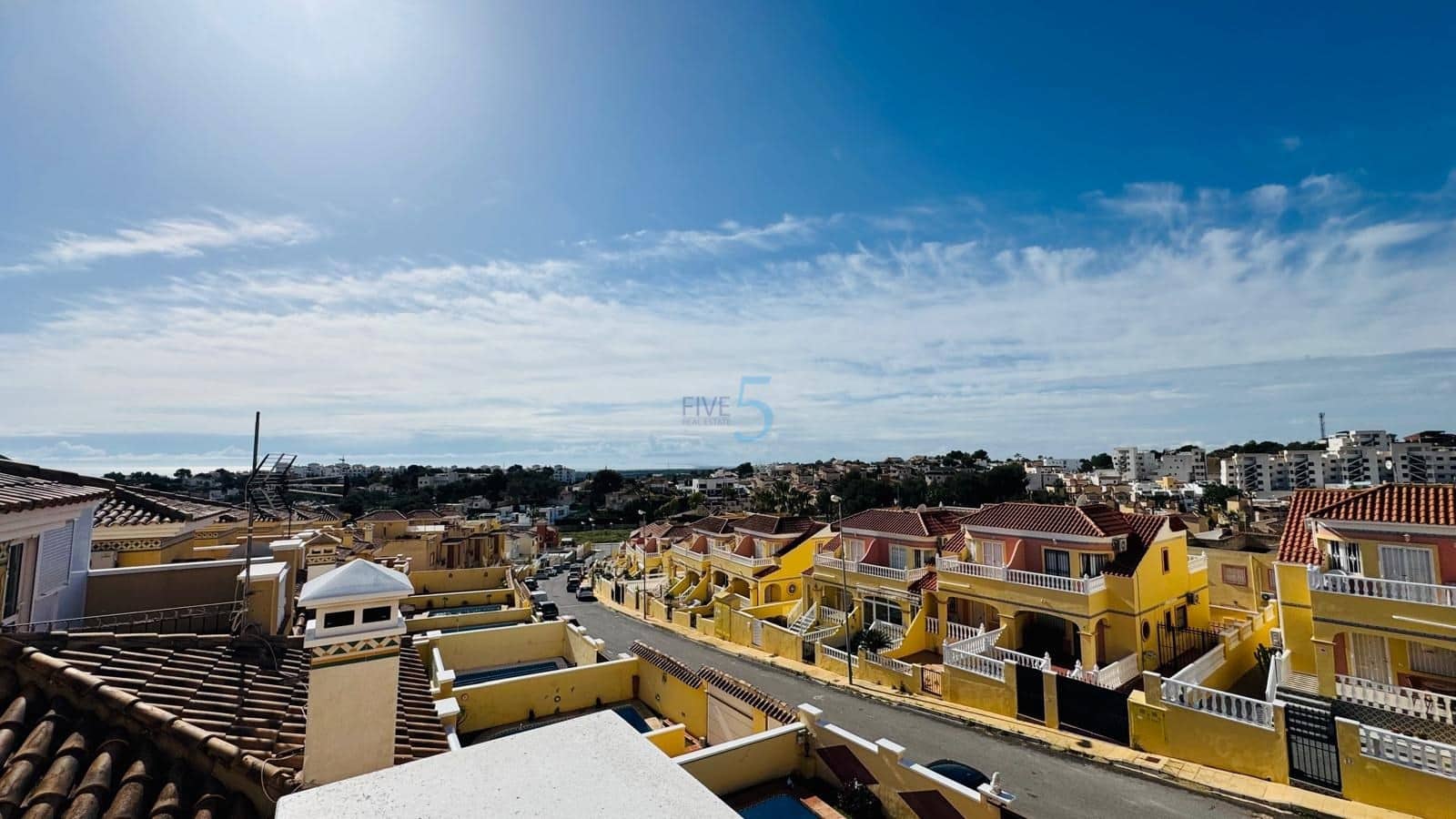 3 slaapkamer Villa te koop in Villamartin met zwembad garage - € 315.000 (Ref: 9657060)