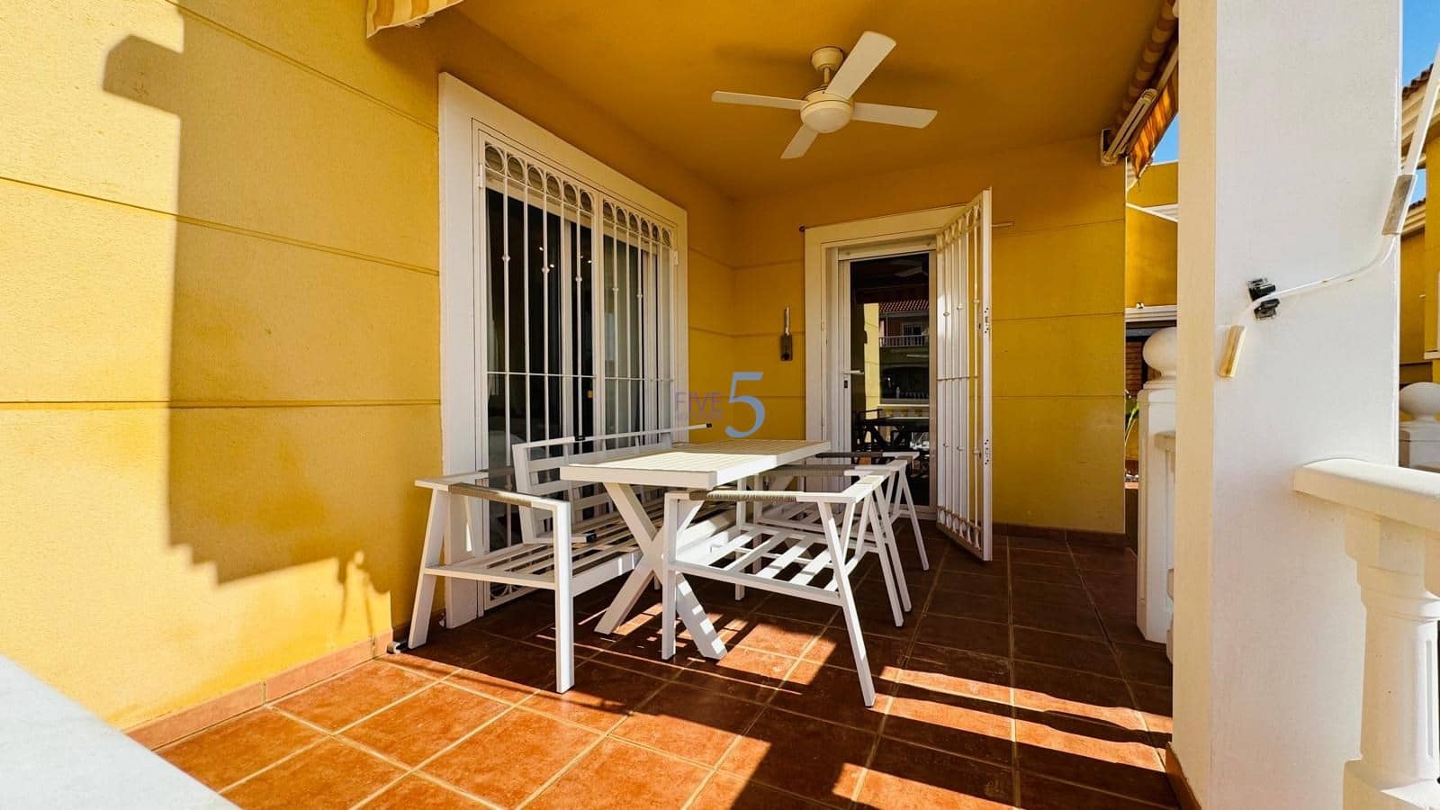 3 slaapkamer Villa te koop in Villamartin met zwembad garage - € 315.000 (Ref: 9657060)