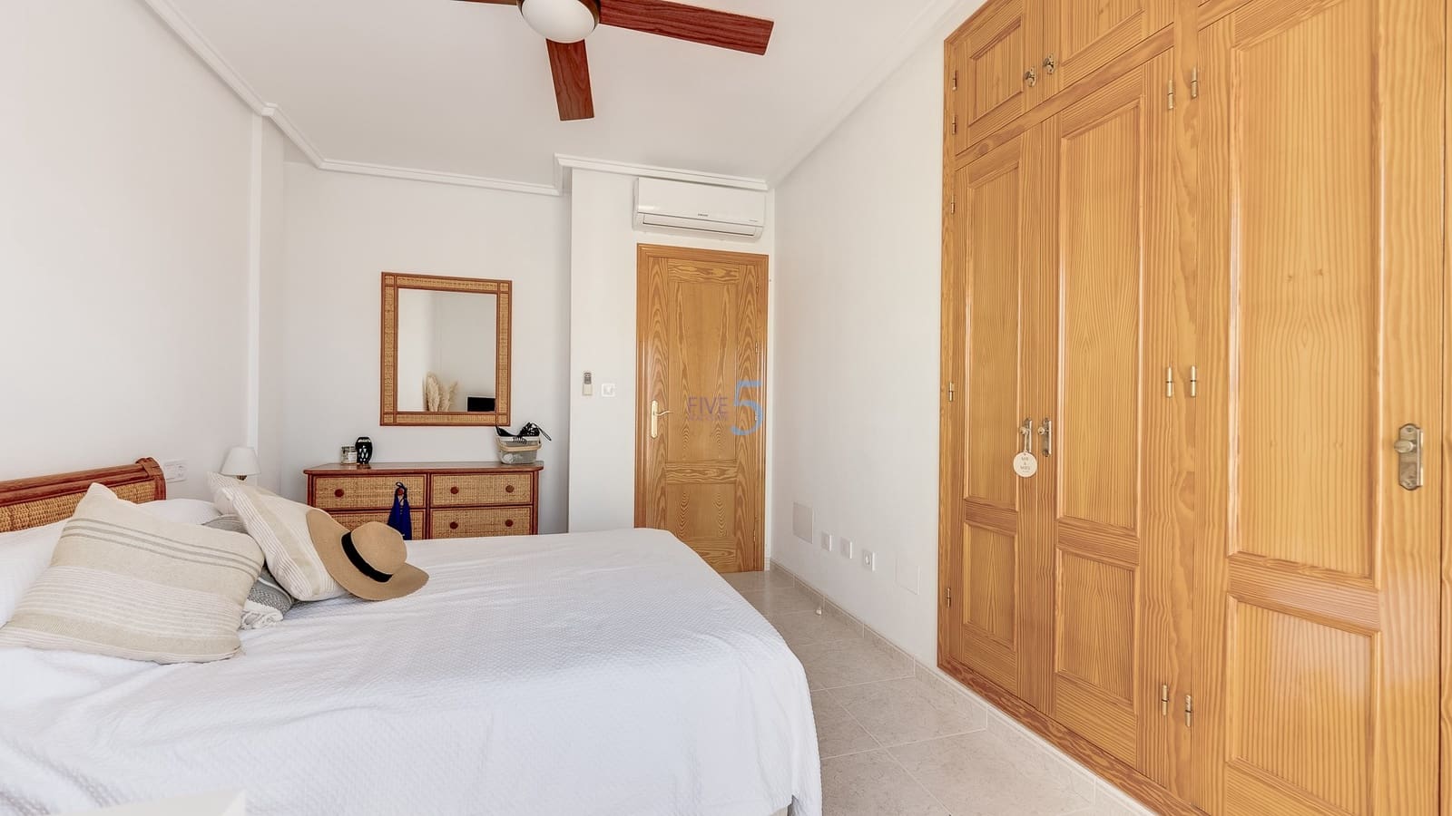 3 soverom Villa til salgs i Villamartin med svømmebasseng garasje - € 315 000 (Ref: 9657060)