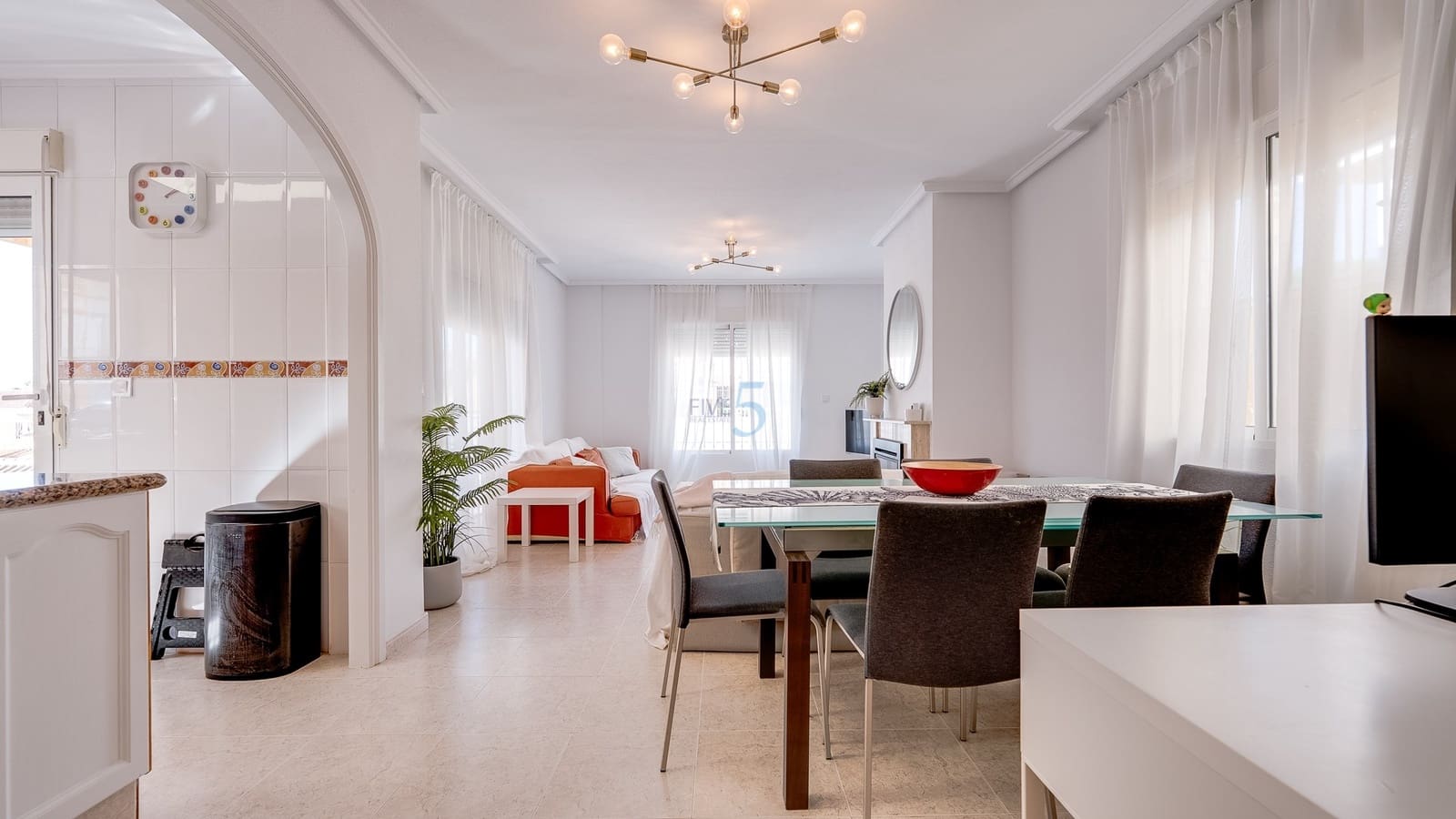 3 soverom Villa til salgs i Villamartin med svømmebasseng garasje - € 315 000 (Ref: 9657060)