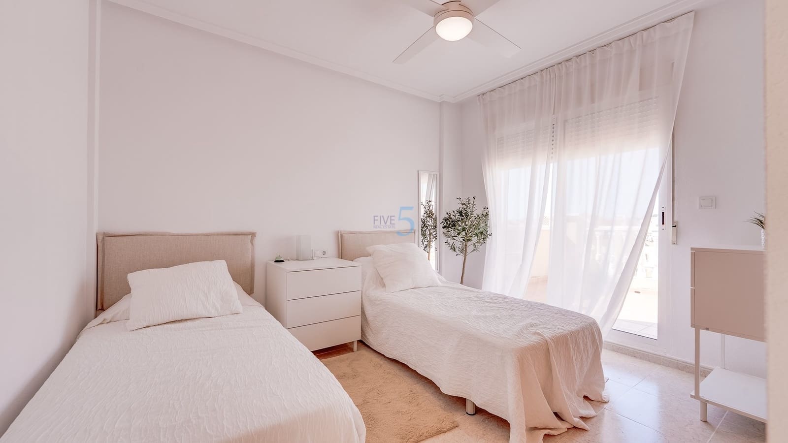 3 soverom Villa til salgs i Villamartin med svømmebasseng garasje - € 315 000 (Ref: 9657060)