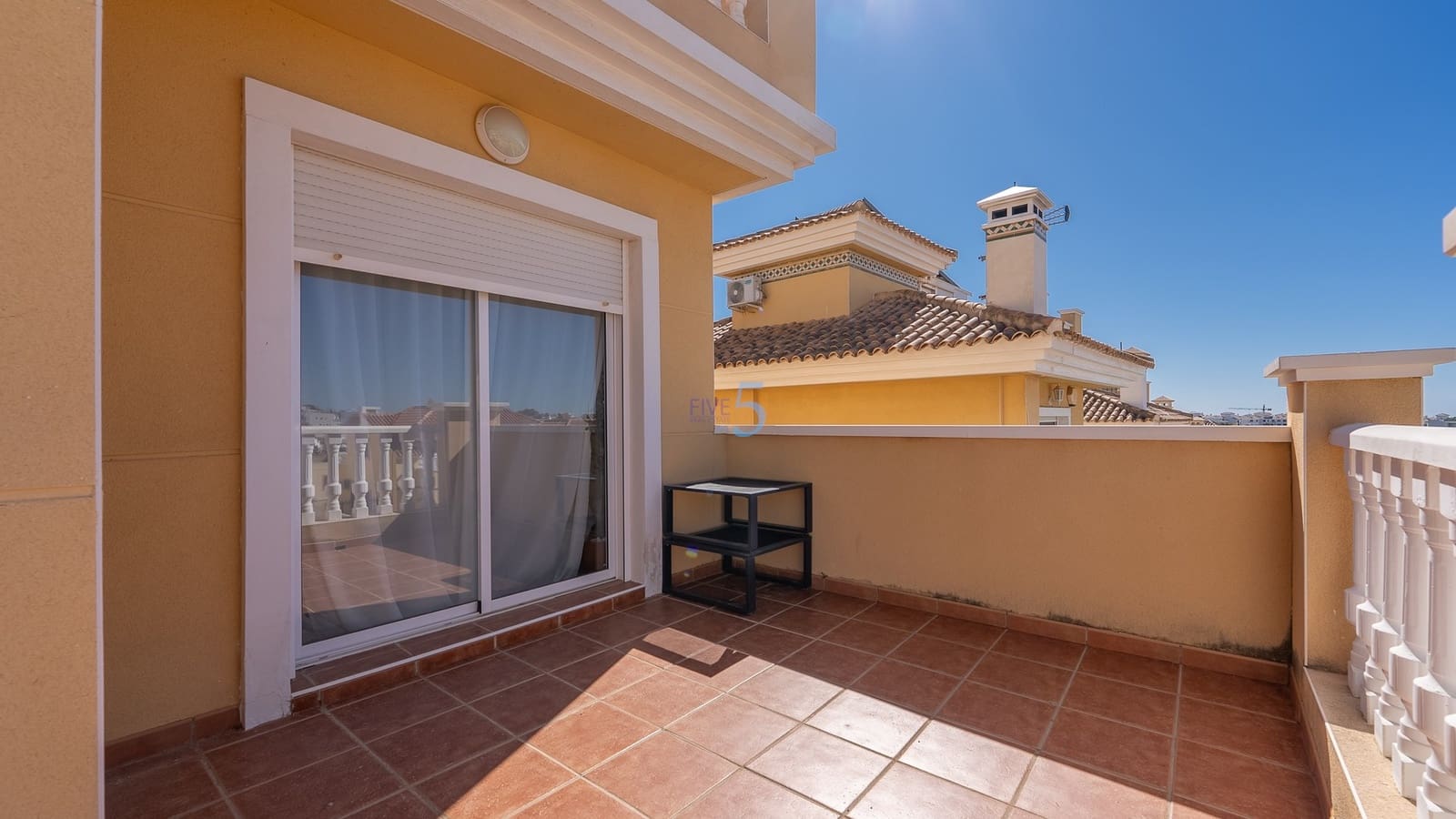 3 soverom Villa til salgs i Villamartin med svømmebasseng garasje - € 315 000 (Ref: 9657060)