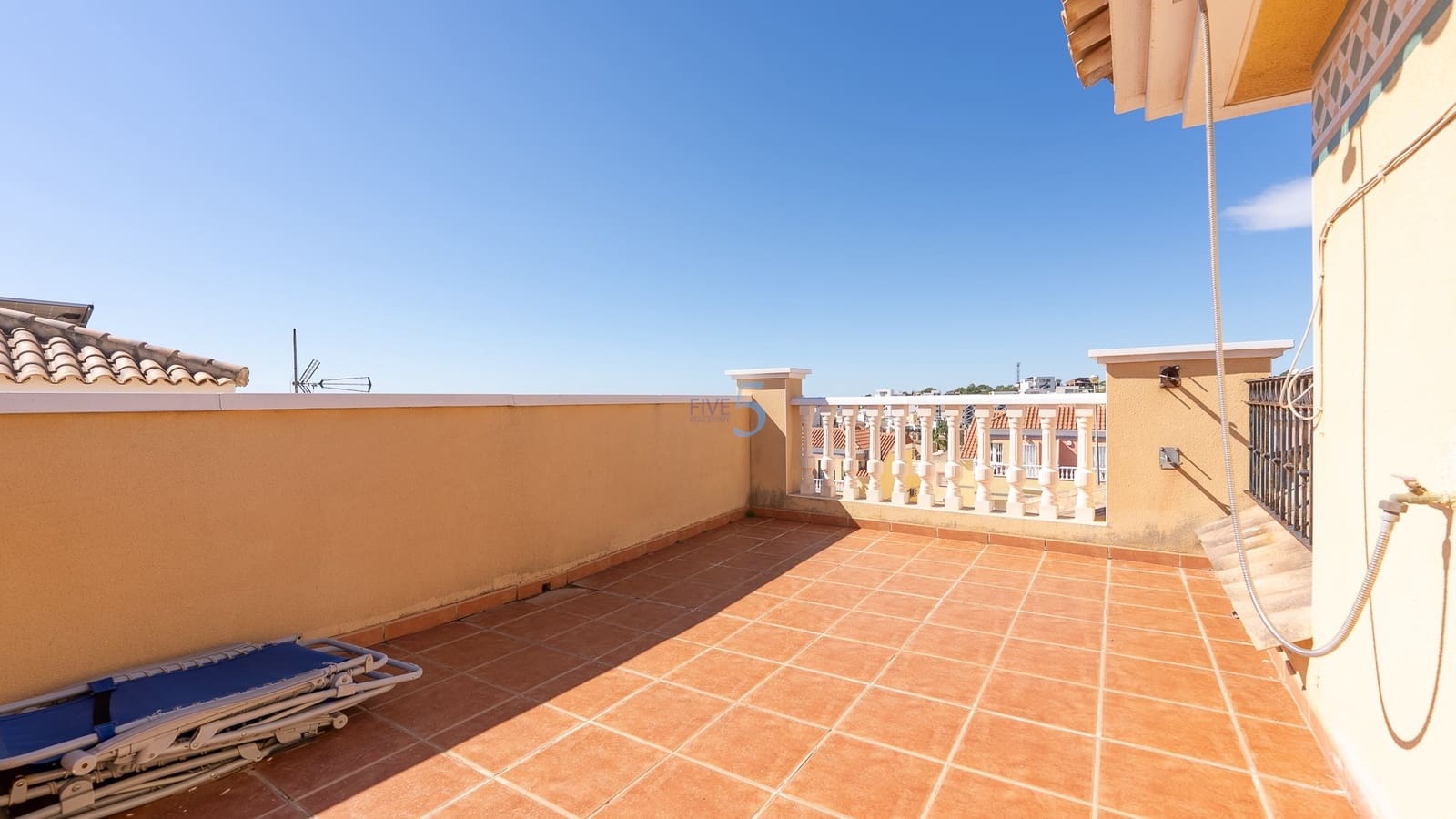 3 soverom Villa til salgs i Villamartin med svømmebasseng garasje - € 315 000 (Ref: 9657060)