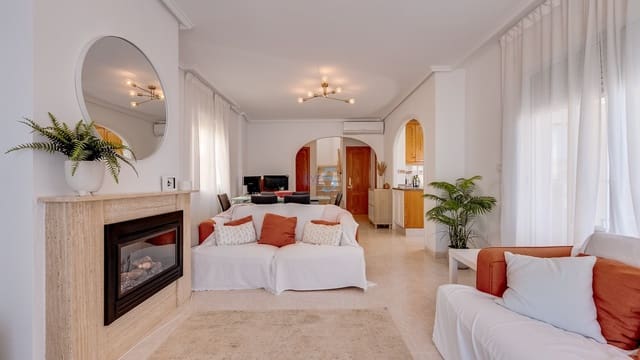 3 slaapkamer Villa te koop in Villamartin, Orihuela met zwembad garage - € 315.000 (Ref: 9657060)