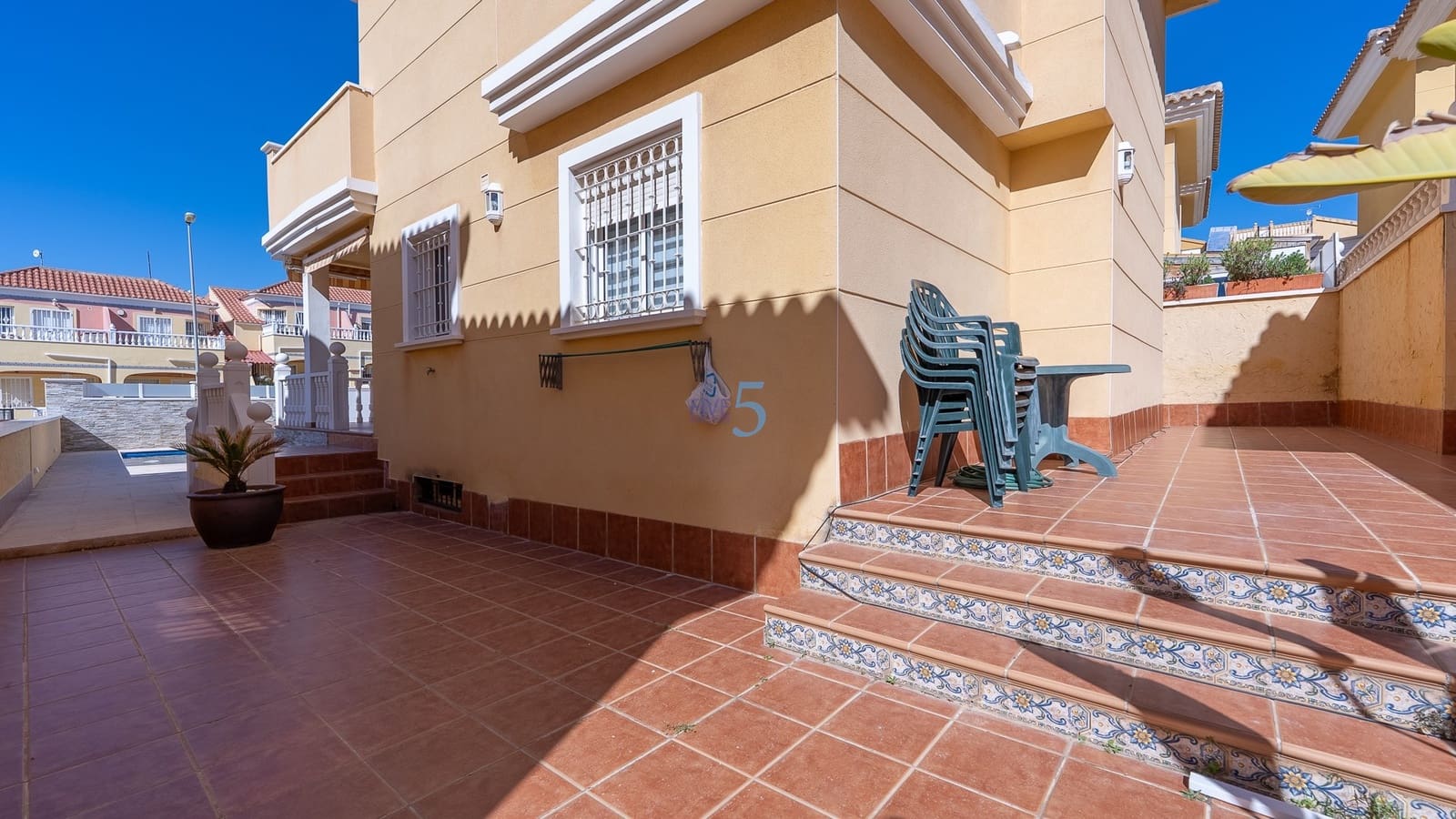 3 soverom Villa til salgs i Villamartin med svømmebasseng garasje - € 315 000 (Ref: 9657060)