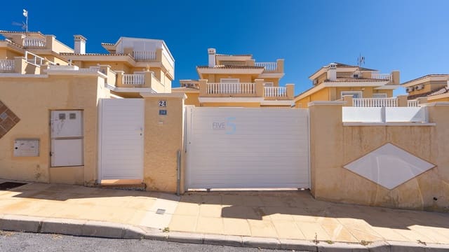 3 slaapkamer Villa te koop in Villamartin, Orihuela met zwembad garage - € 315.000 (Ref: 9657060)