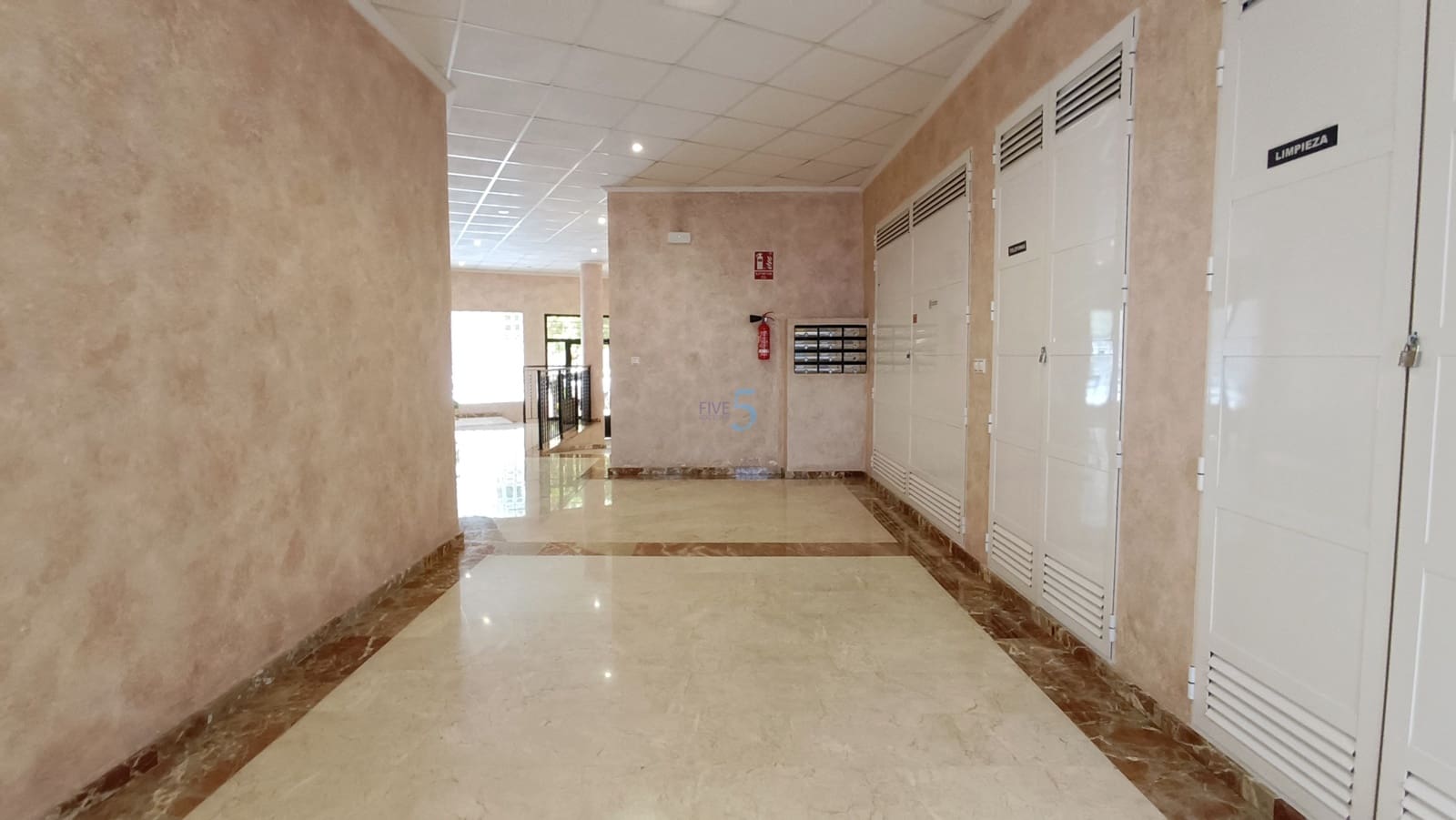 Apartamento de 2 habitaciones en Almoradí en venta - 99.950 € (Ref: 9657061)