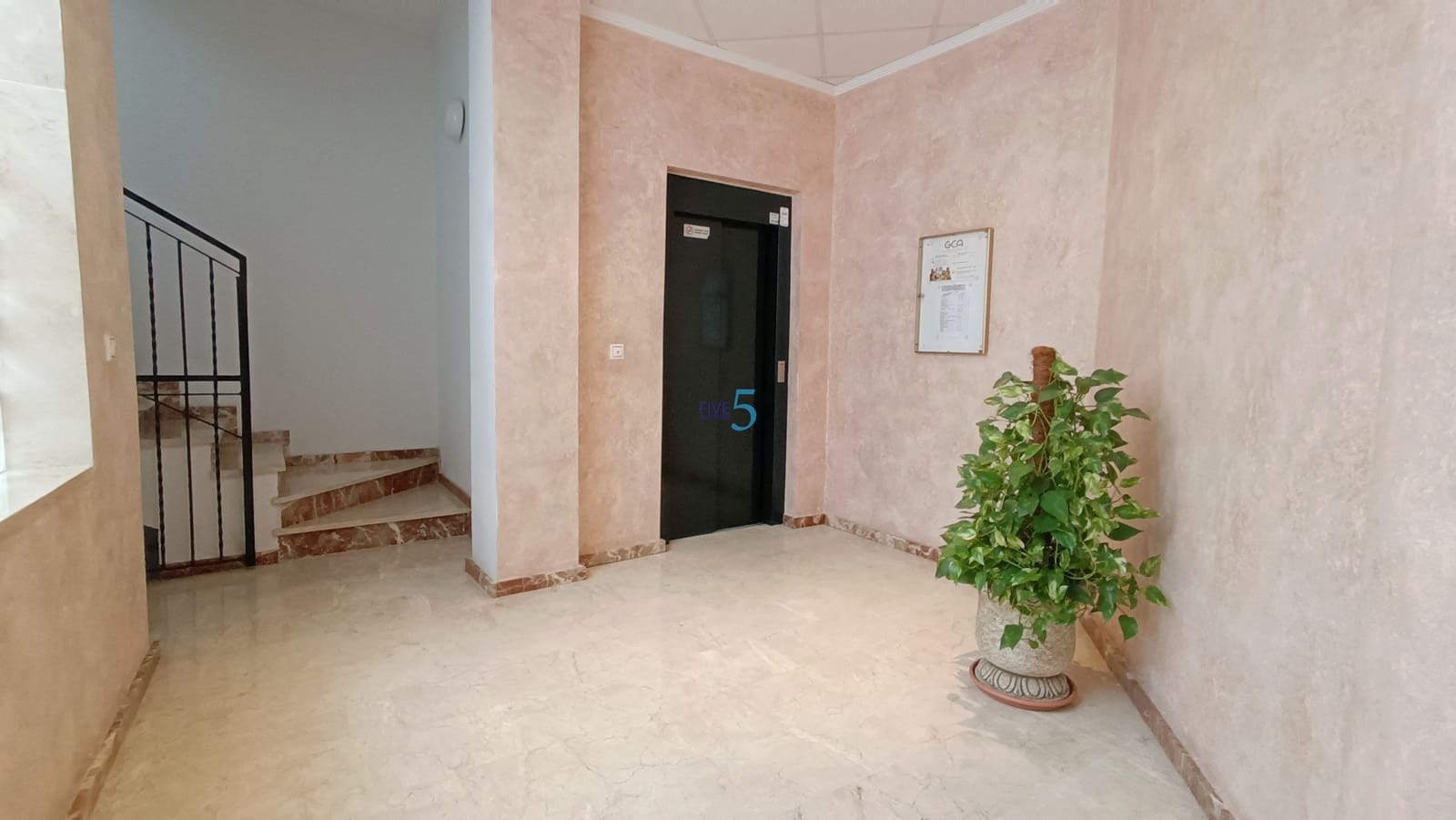 Apartamento de 2 habitaciones en Almoradí en venta - 99.950 € (Ref: 9657061)