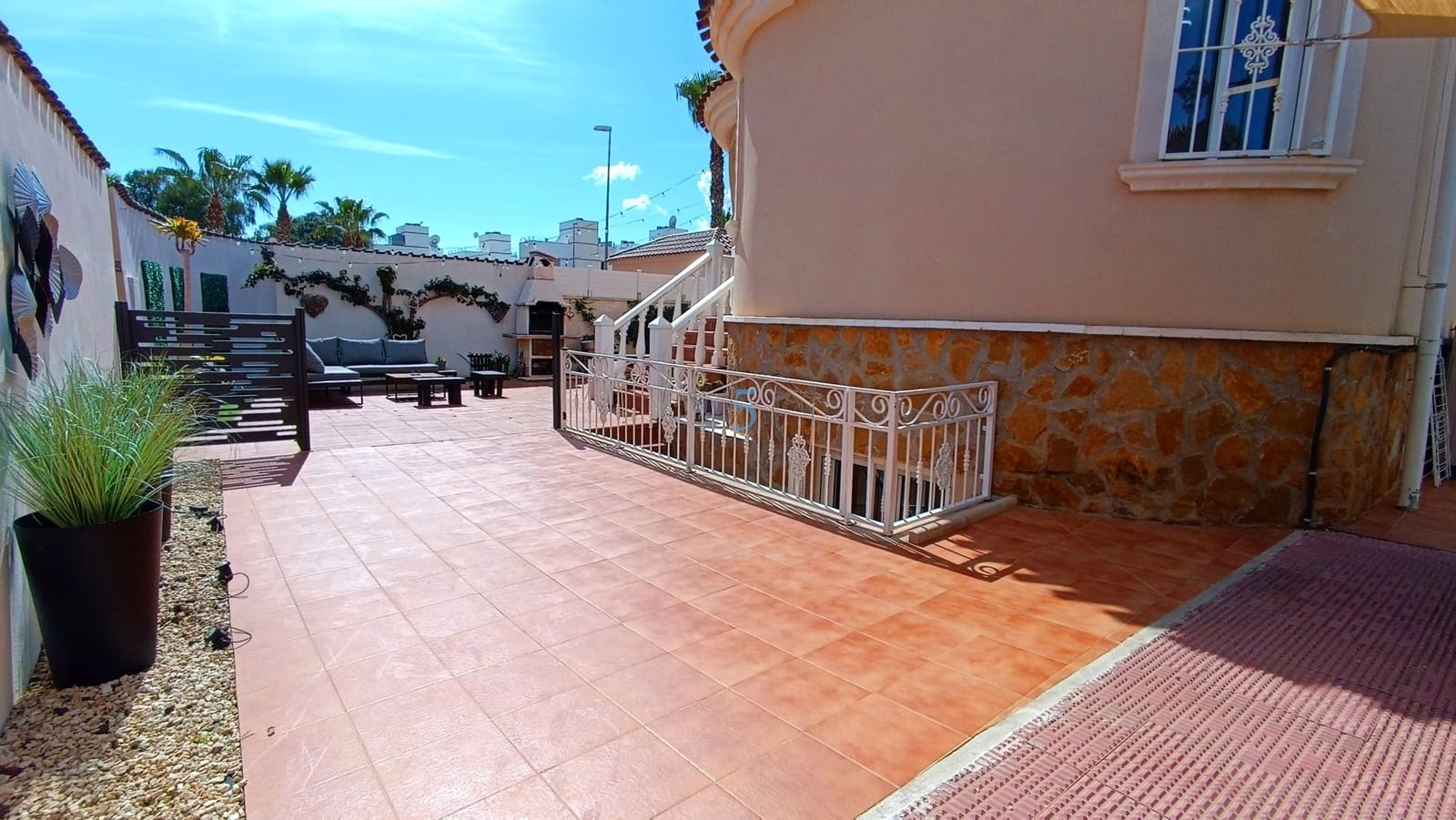 4 sypialnia Willa na sprzedaż w Ciudad Quesada z basenem - 395 000 € (Ref: 9665435)