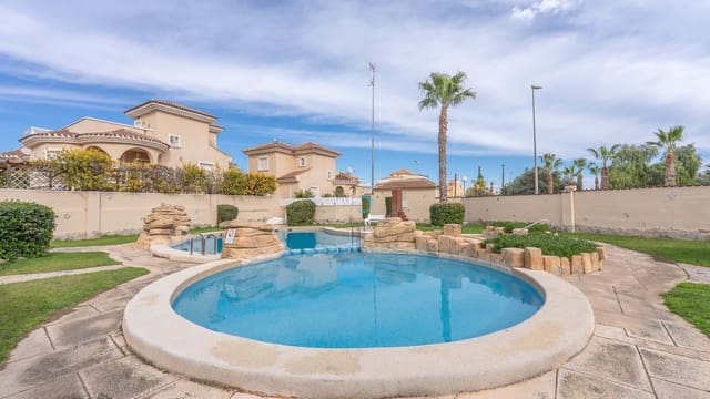 4 sypialnia Willa na sprzedaż w Ciudad Quesada, Rojales z basenem - 395 000 € (Ref: 9665435)