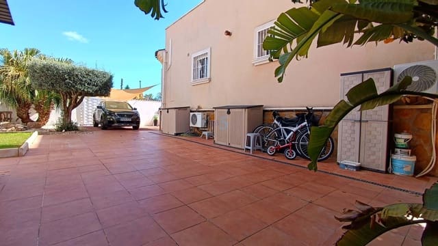 4 sypialnia Willa na sprzedaż w Ciudad Quesada, Rojales z basenem - 395 000 € (Ref: 9665435)