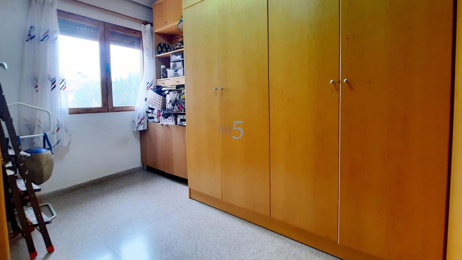 5 bedroom Townhouse for sale in Almoradi with garage - € 340,000 (Ref: 9665436)