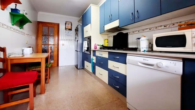 5 Zimmer Haus zu verkaufen in Almoradí mit Garage - 340.000 € (Ref: 9665436)