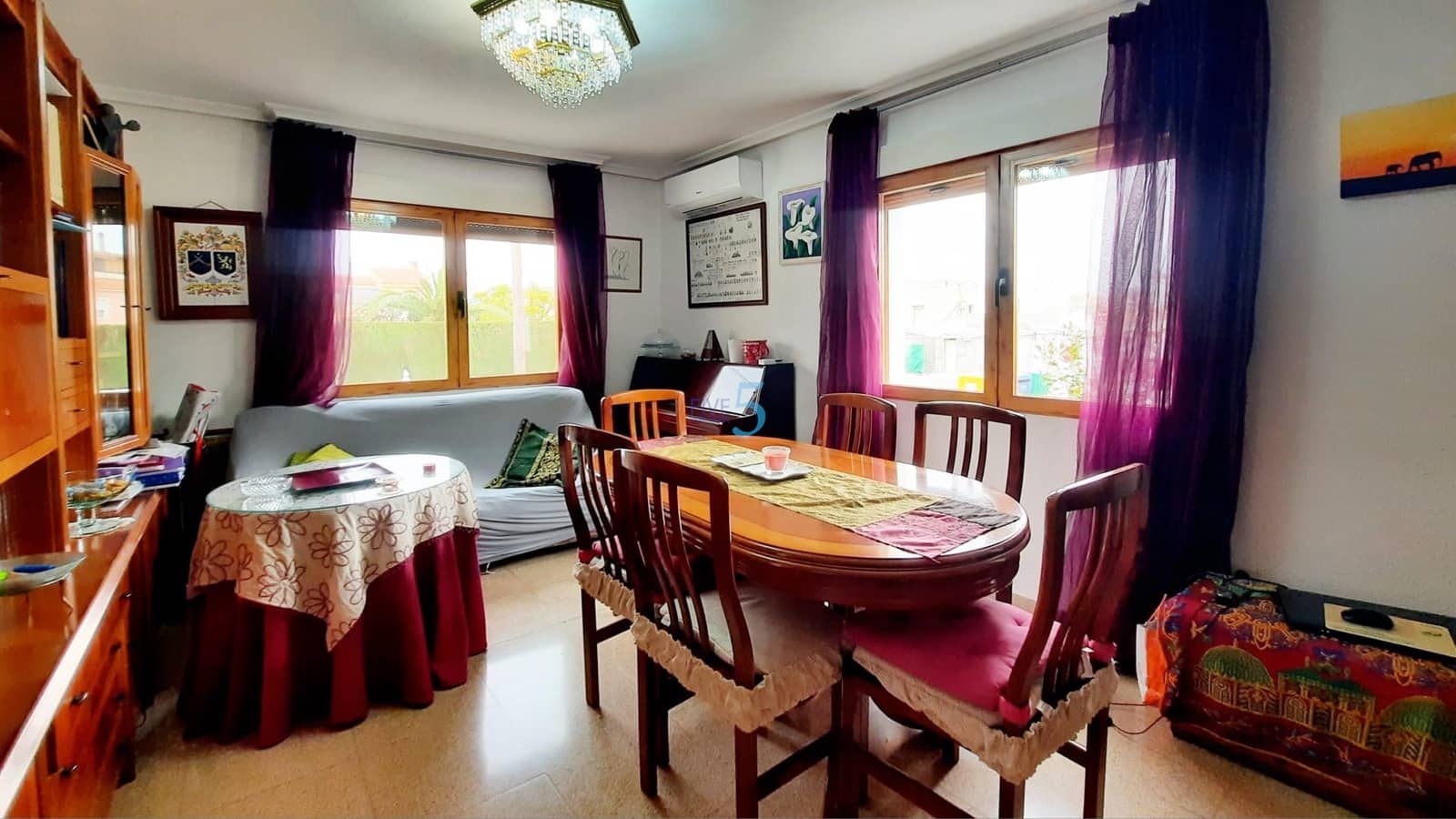 5 bedroom Townhouse for sale in Almoradi with garage - € 340,000 (Ref: 9665436)