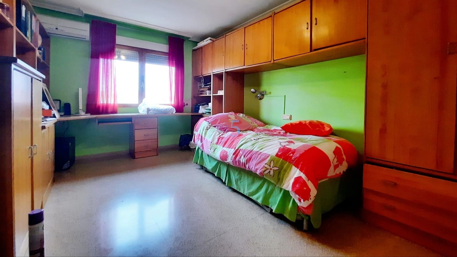 5 bedroom Townhouse for sale in Almoradi with garage - € 340,000 (Ref: 9665436)