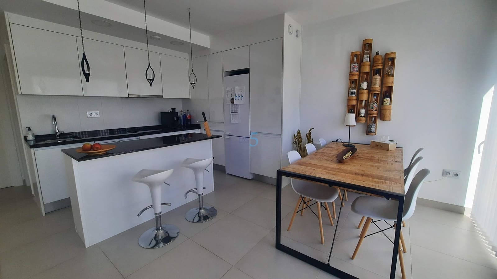 3 slaapkamer Villa te koop in Pilar de la Horadada met zwembad - € 340.000 (Ref: 9668266)