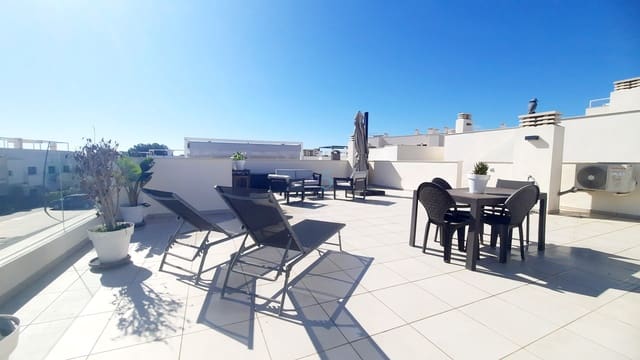 3 slaapkamer Villa te koop in Pilar de la Horadada met zwembad - € 340.000 (Ref: 9668266)