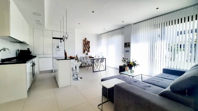 3 slaapkamer Villa te koop in Pilar de la Horadada met zwembad - € 340.000 (Ref: 9668266)
