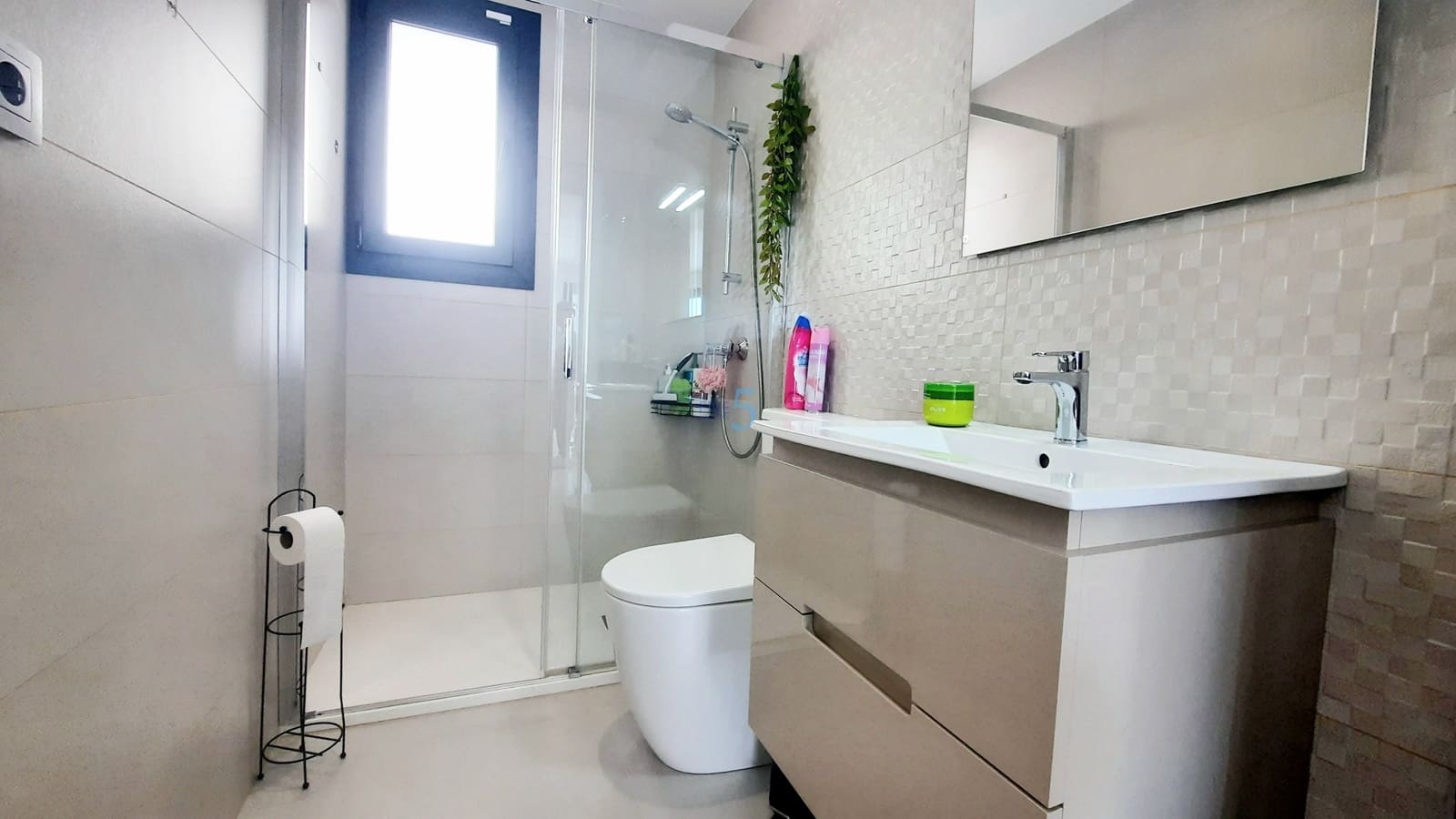 3 slaapkamer Villa te koop in Pilar de la Horadada met zwembad - € 340.000 (Ref: 9668266)