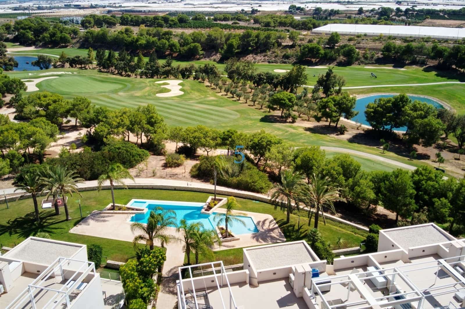 3 slaapkamer Villa te koop in Pilar de la Horadada met zwembad - € 340.000 (Ref: 9668266)