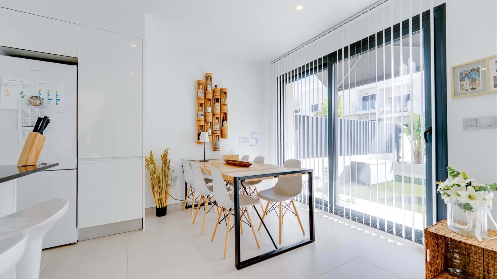 3 slaapkamer Villa te koop in Pilar de la Horadada met zwembad - € 340.000 (Ref: 9668266)