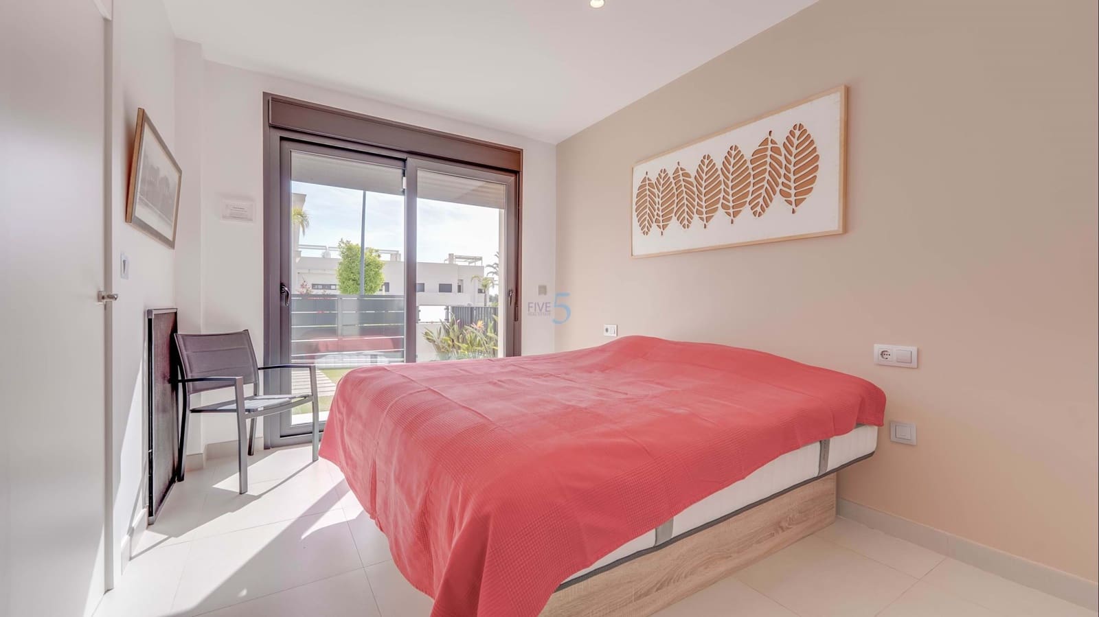 3 slaapkamer Villa te koop in Pilar de la Horadada met zwembad - € 340.000 (Ref: 9668266)