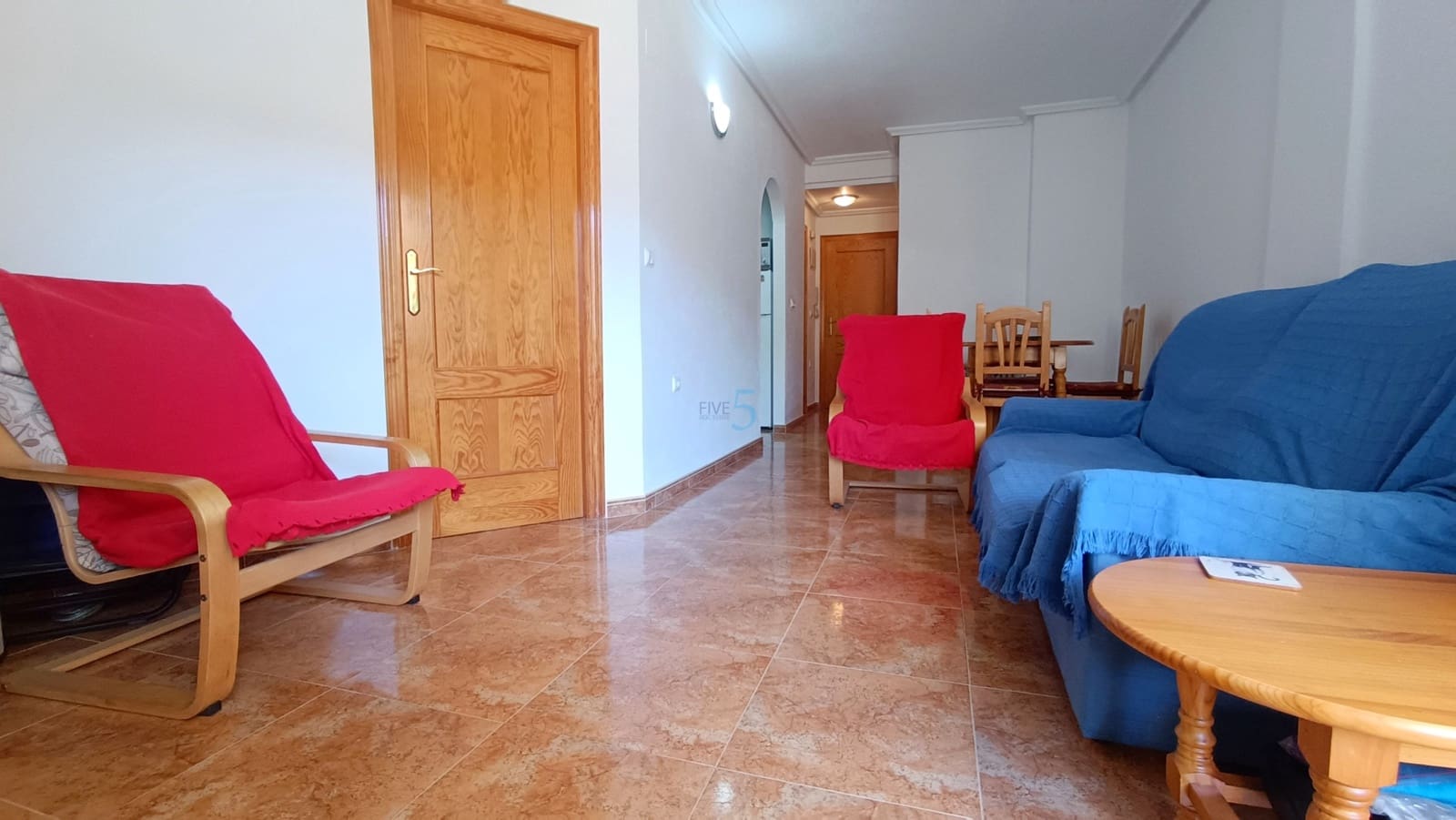 Apartamento de 2 habitaciones en Torrevieja en venta con piscina - 115.000 € (Ref: 9669248)