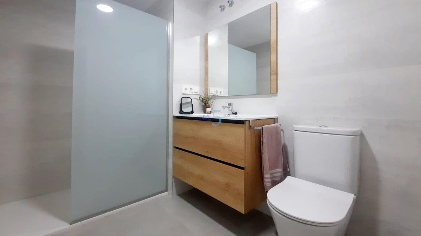 3 sypialnia Apartament na sprzedaż w Torrevieja - 198 000 € (Ref: 9669249)