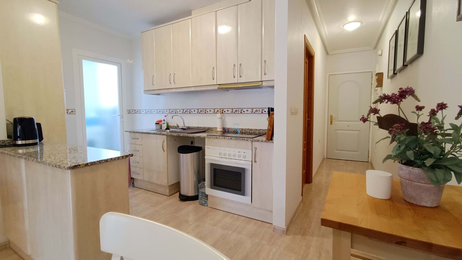 2 bedroom Apartment for sale in San Miguel de Salinas with pool garage - € 125,000 (Ref: 9669398)