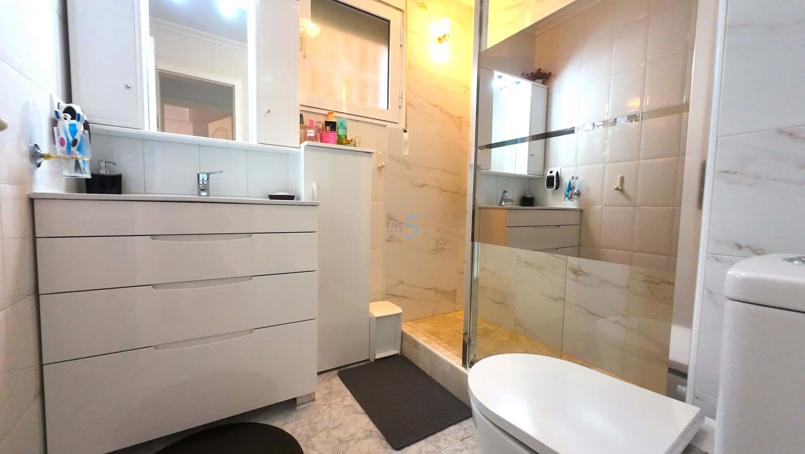 4 quarto Apartamento para venda em Torrevieja com piscina garagem - 229 995 € (Ref: 9671140)
