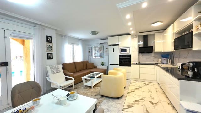 4 quarto Apartamento para venda em Torrevieja com piscina garagem - 229 995 € (Ref: 9671140)