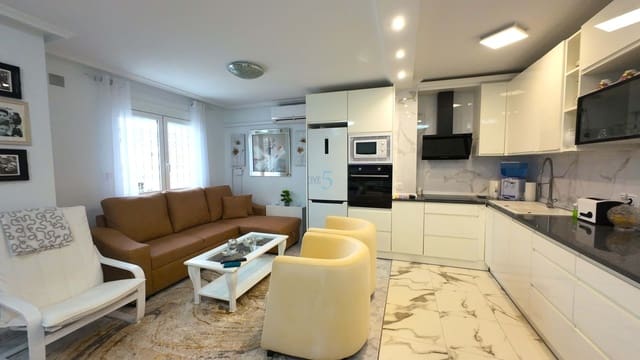 4 quarto Apartamento para venda em Torrevieja com piscina garagem - 229 995 € (Ref: 9671140)