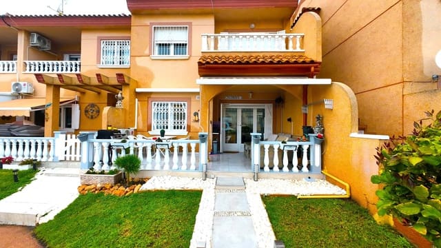 4 quarto Apartamento para venda em Torrevieja com piscina garagem - 229 995 € (Ref: 9671140)